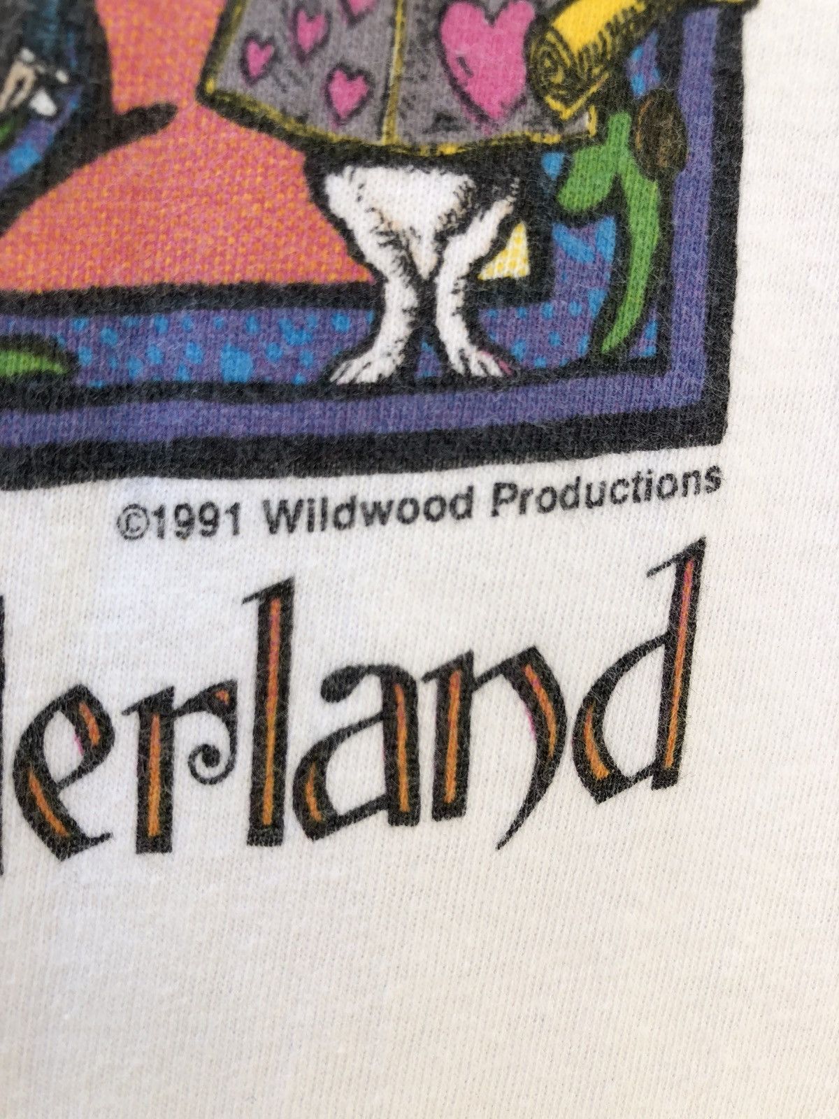 Vintage Vintage 90s 1991 Alice in Wonderland Movie t shirt Size US S / EU 44-46 / 1 - 3 Thumbnail