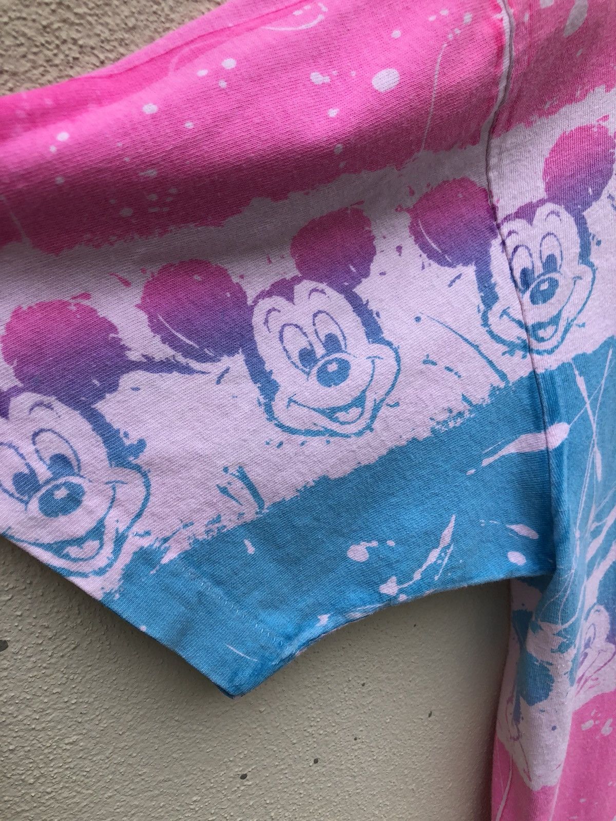 Disney Vtg 80s Disney Mickey Mouse Over Print Border t shirt Size US XL / EU 56 / 4 - 8 Thumbnail