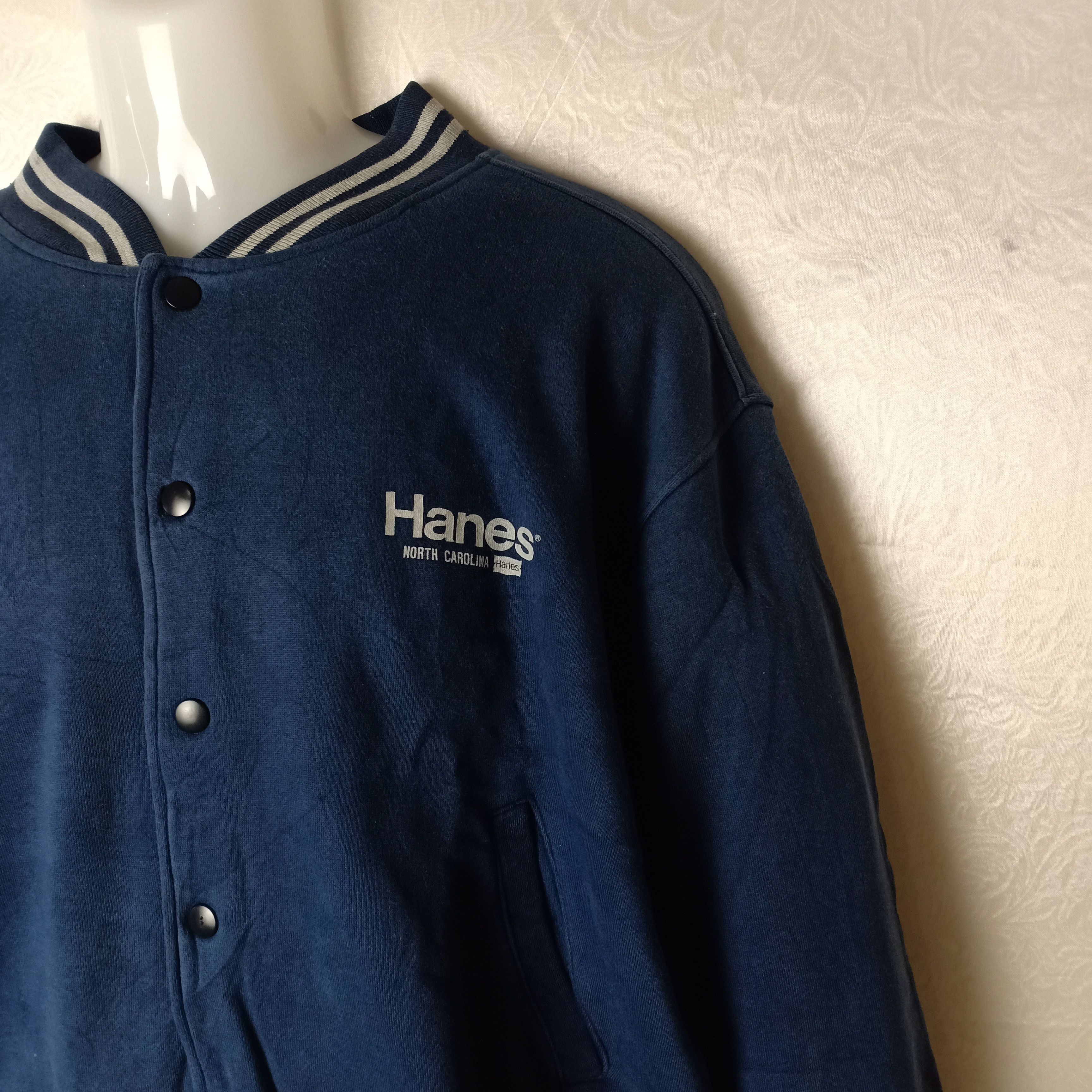 Hanes VINTAGE HANES CLASSIC SWEATSHIRT Size US L / EU 52-54 / 3 - 2 Thumbnail