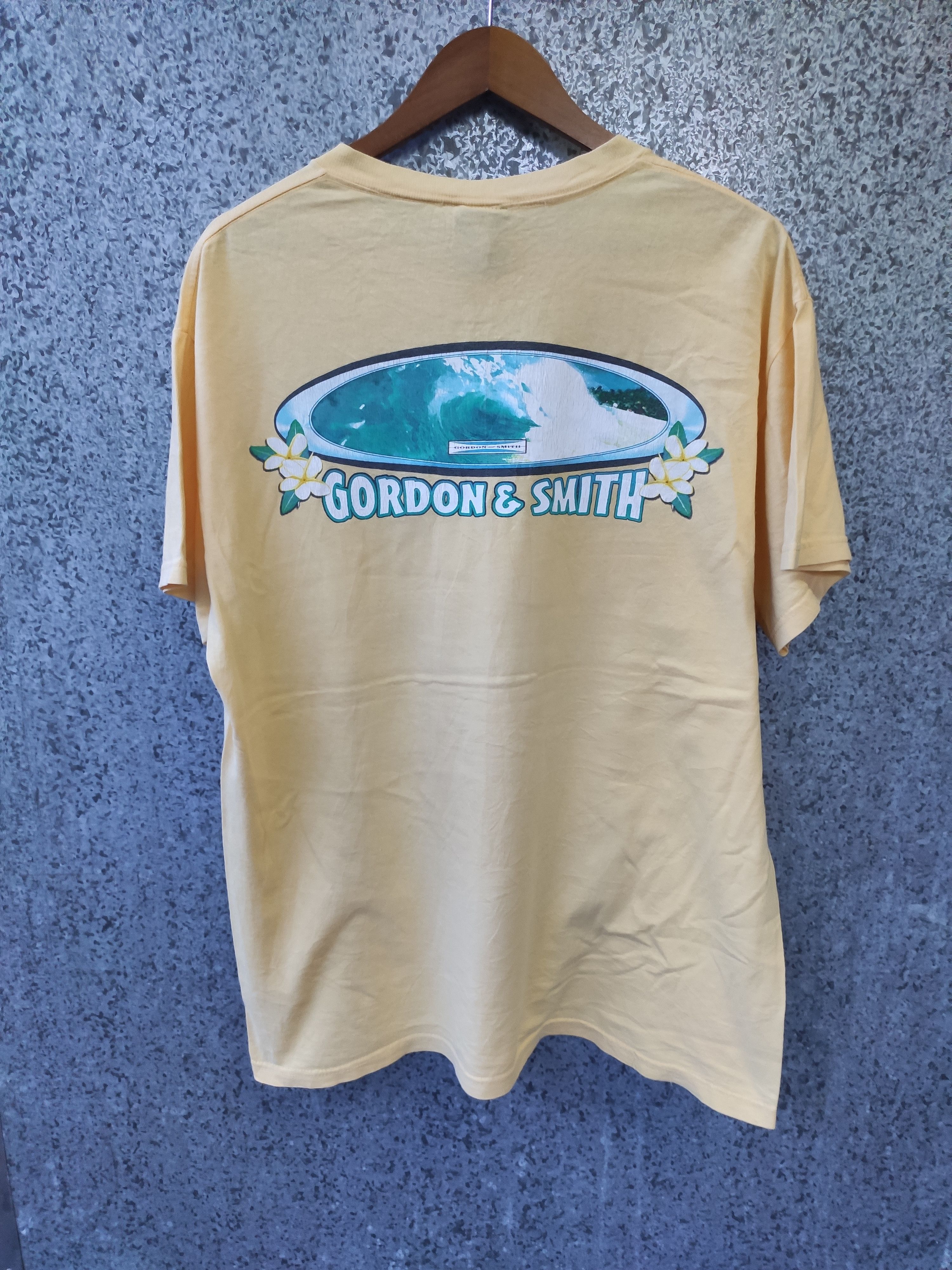 Vintage Vintage 90s Vintage Gordon and Smith t shirt Size US L / EU 52-54 / 3 - 1 Thumbnail