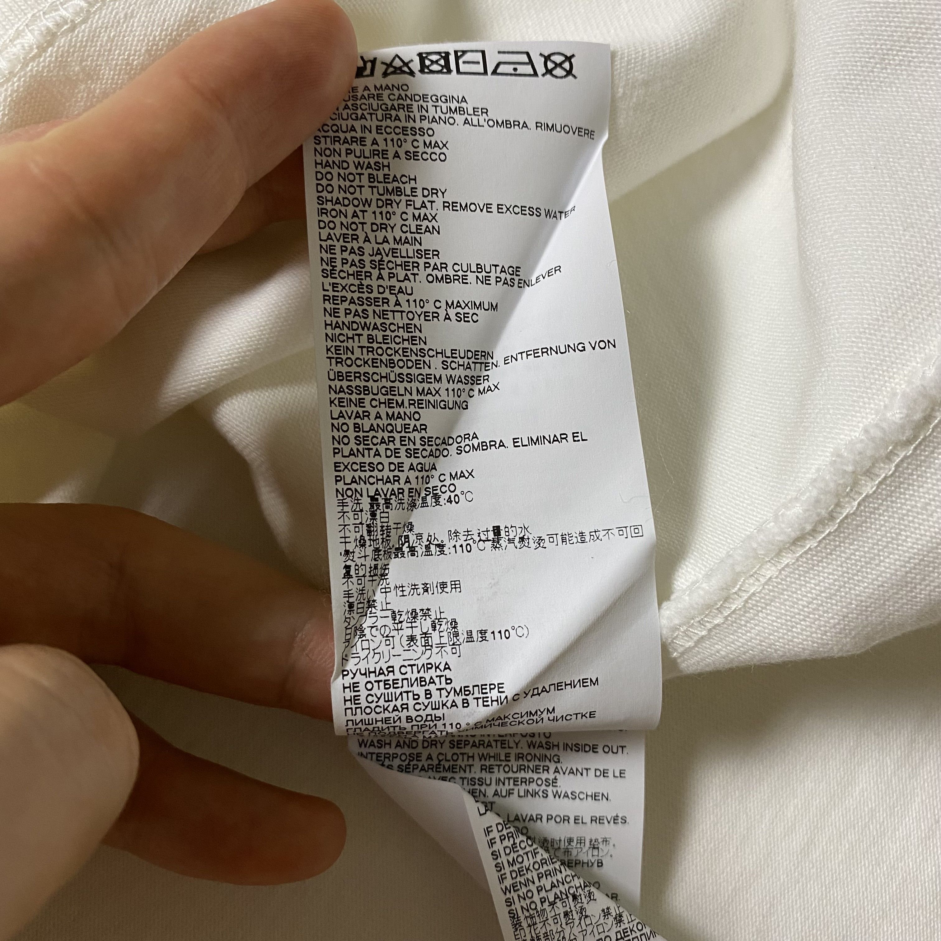 Maison Margiela Maison Margiela "Caution" T-shirt Size US M / EU 48-50 / 2 - 7 Thumbnail