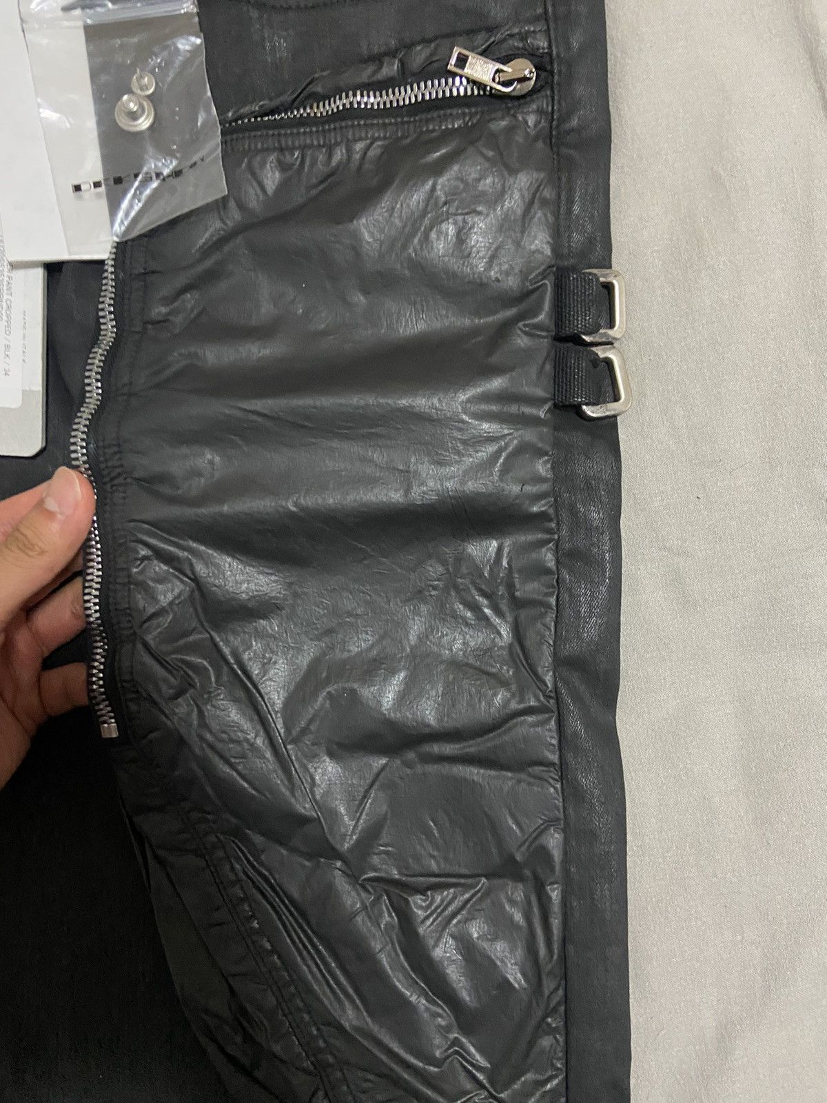 Rick Owens Drkshdw 20ss Tapered Bladder Black Wax Zip Pocket Cropped Pants Size US 34 / EU 50 - 5 Thumbnail
