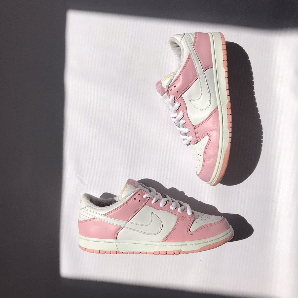 Nike × Vintage 2005 Nike Dunk Low Real Pink White-Pink Size US 10 / EU 43 - 1 Thumbnail