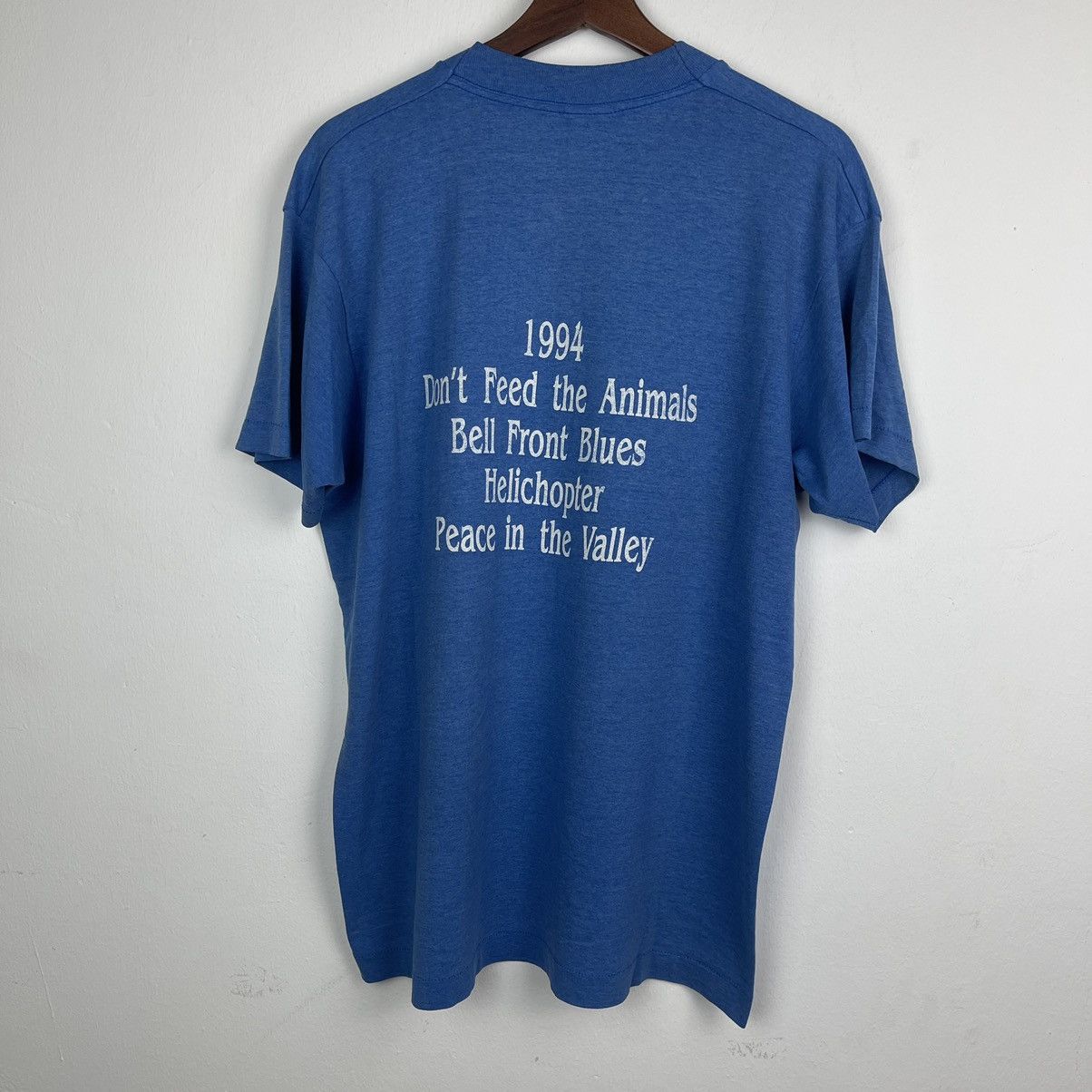 Vintage Vintage Monrovia tee 90s Size US L / EU 52-54 / 3 - 7 Thumbnail