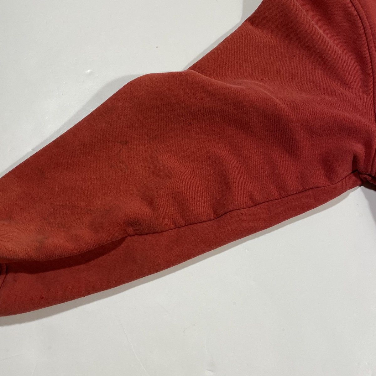 Nike × Vintage Vintage Distressed Nike Spellout Hoodie Red Size US M / EU 48-50 / 2 - 7 Thumbnail