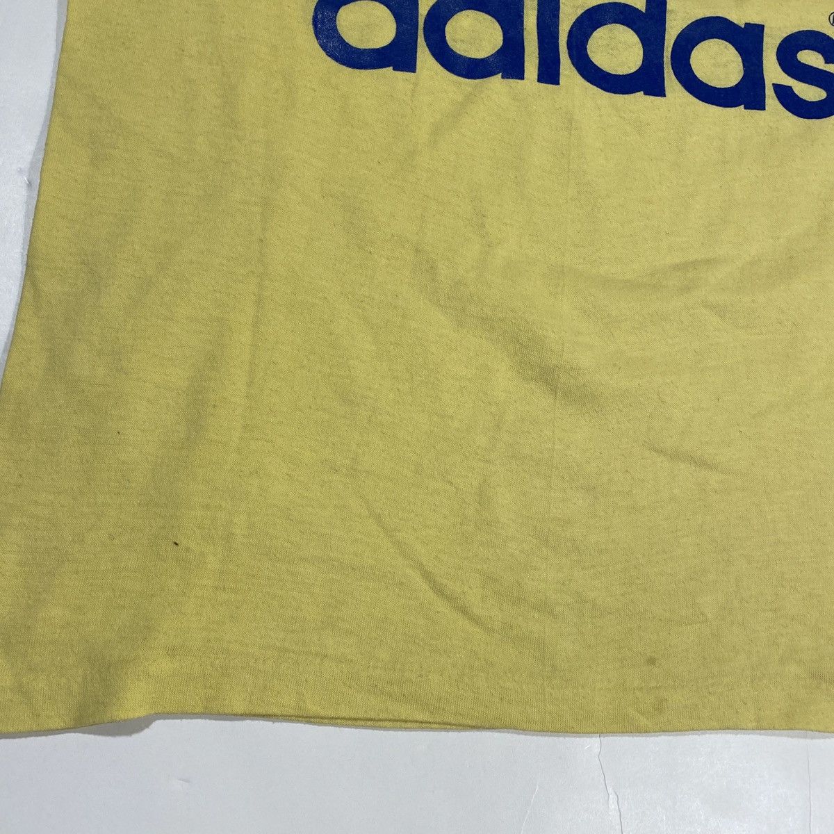 Adidas × Vintage 80’s Adidas Trefoil Tee Size US S / EU 44-46 / 1 - 5 Thumbnail