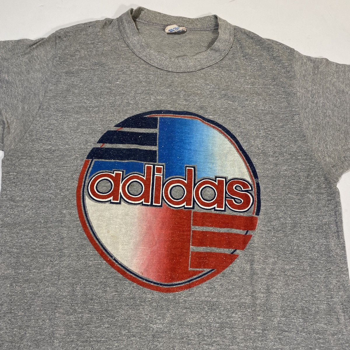 Adidas × Vintage 80’s Adidas Trefoil Spellout Tee Size US XL / EU 56 / 4 - 4 Thumbnail