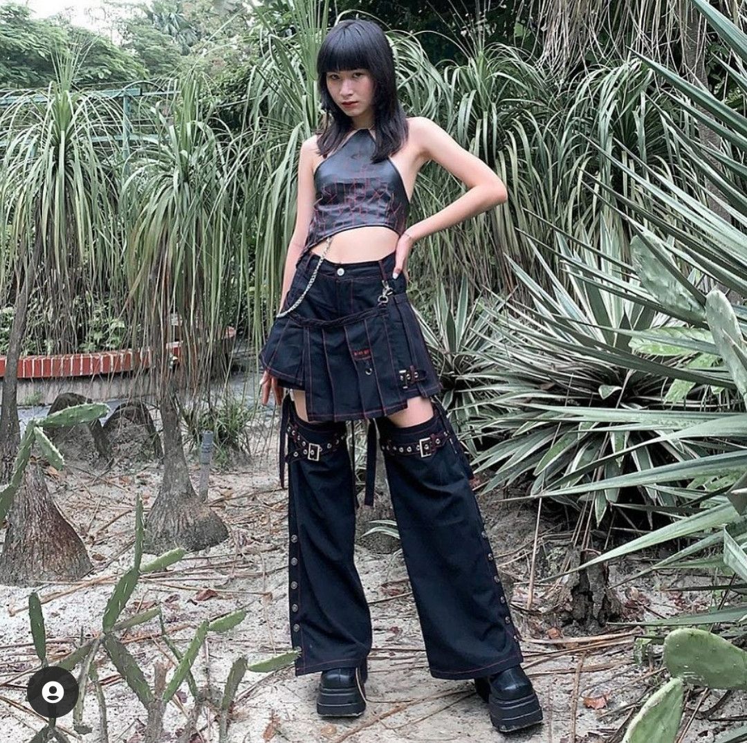 Japanese Brand × Streetwear Body Line Bondage Punk Women