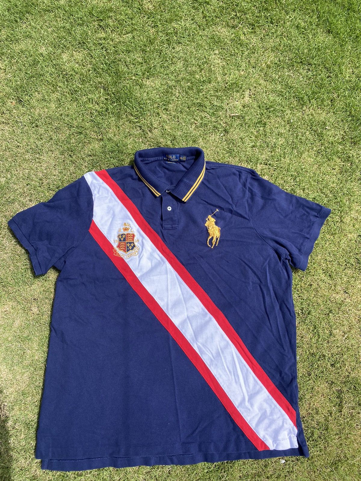 XXL 2000s Polo Ralph Lauren Collared Shirt main image 1
