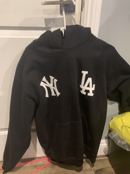 Holiday Brand NY LA hoodie Lサイズ