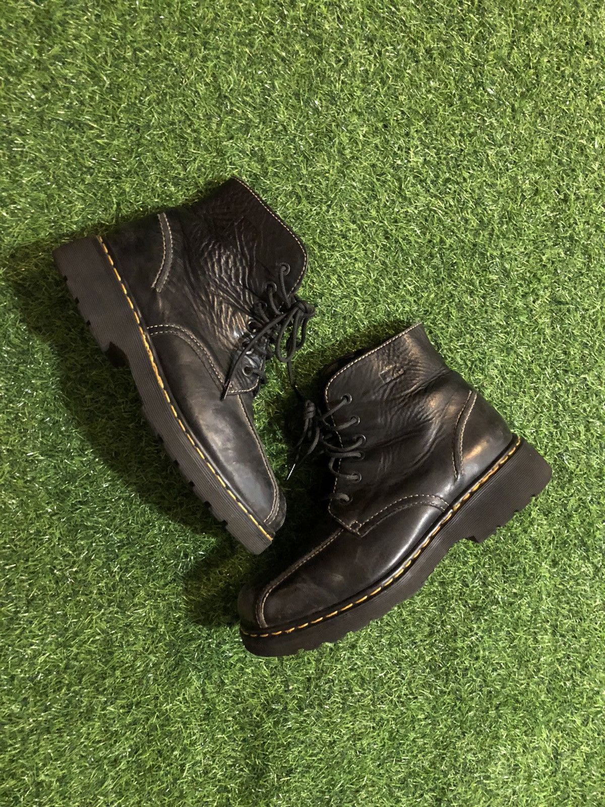Dr Martens 9303 Vintage Black Leather Combat Boots Lace Up Made England Mens 8 Dr. Martens × Streetwear × Vintage Vintage Dr. Marten 9303  main image 4