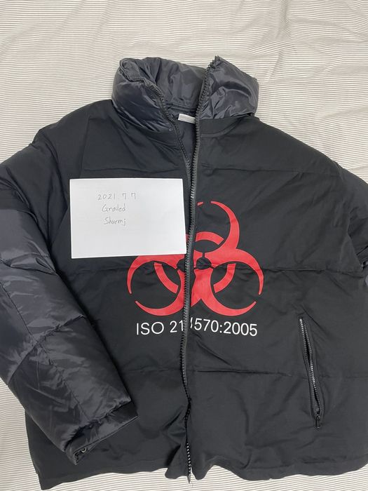 Vetements hot sale biohazard jacket