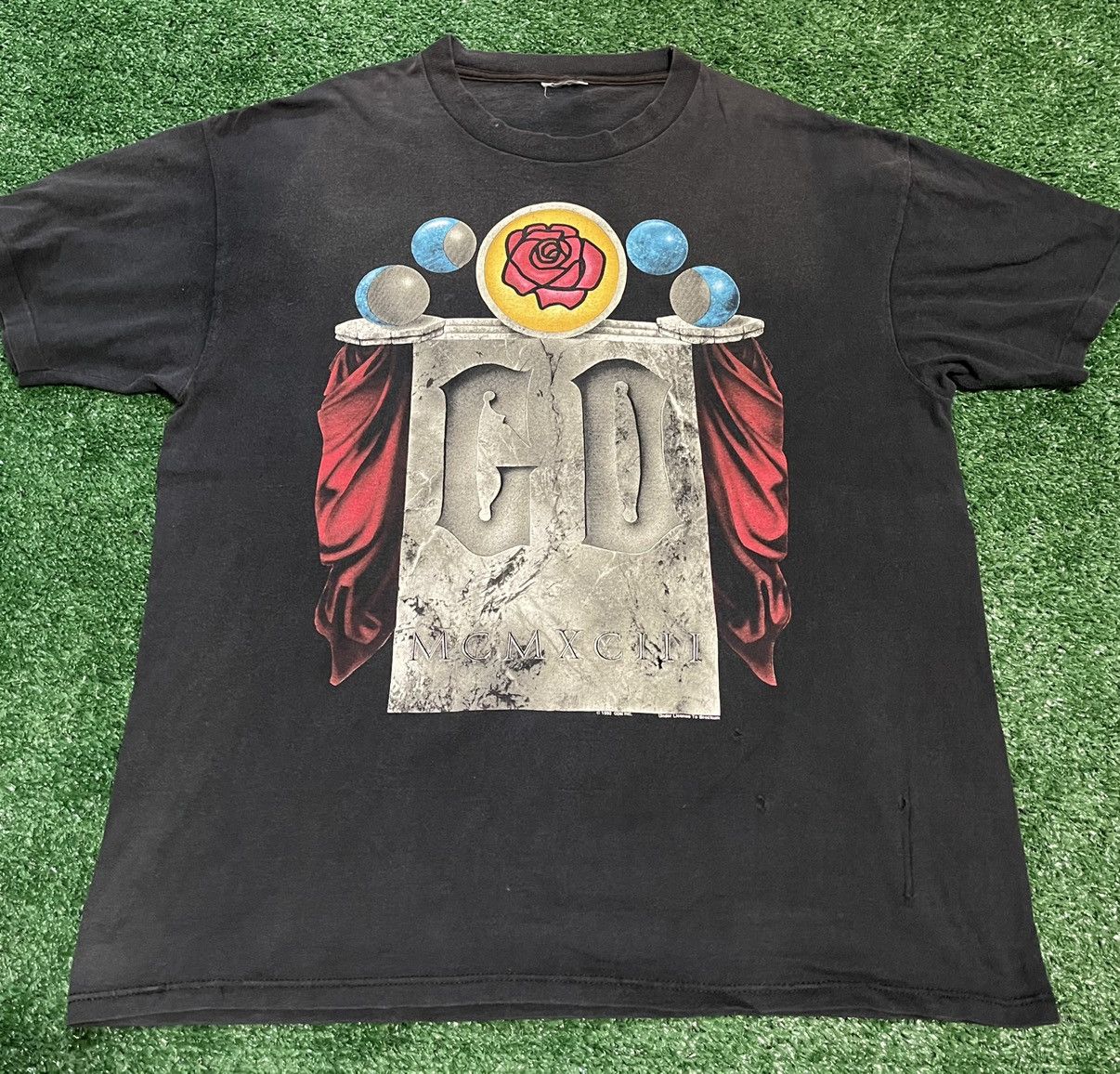 Grateful Dead Spring Tour '90 Long Sleeve T-Shirt – Black 100% Cotton Graphic Tee By Liquid Blue (M-XXL)