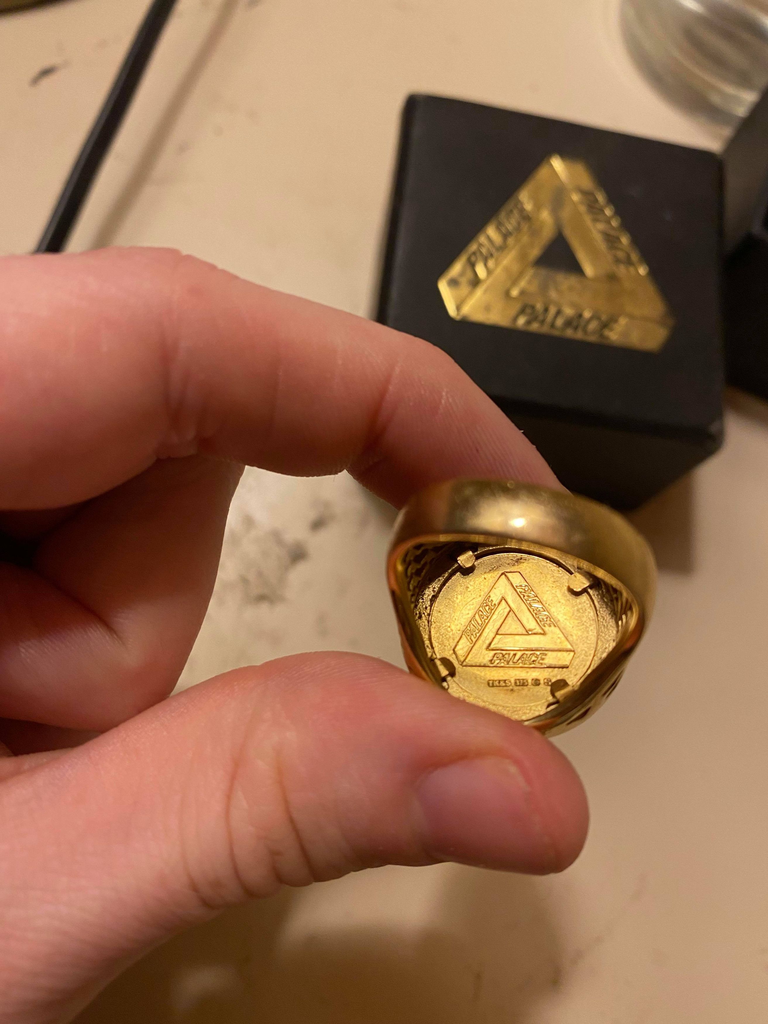 Palace Palace Skateboards Gold Sovereign Ring Solid G Sovereign 9K | Grailed