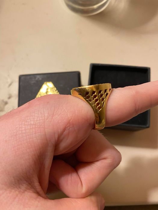 Palace Palace Skateboards Gold Sovereign Ring Solid G Sovereign 9K