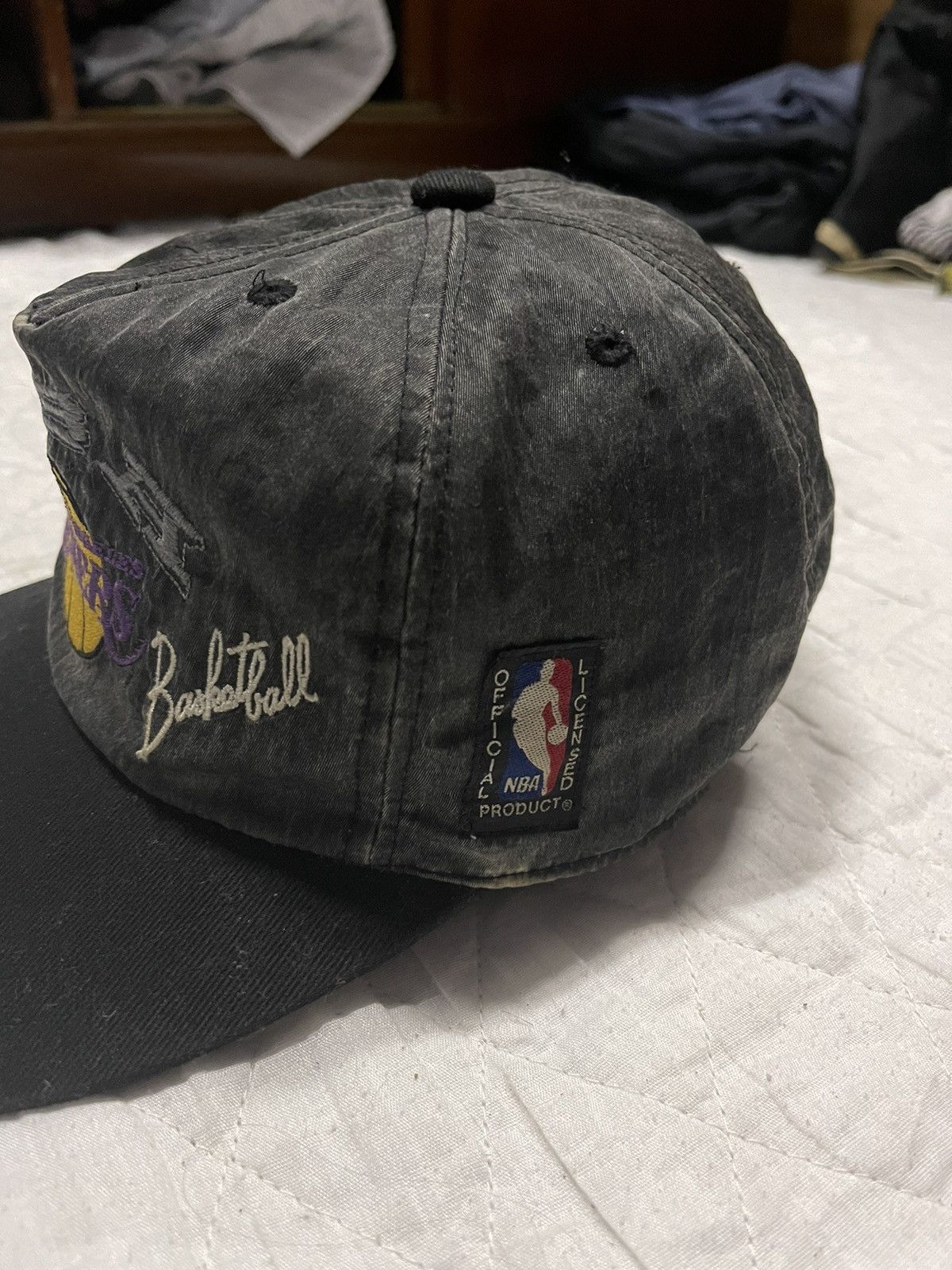 NBA Vintage NBA Los Angeles Lakers Basketball Cap Hat Size ONE SIZE - 5 Thumbnail