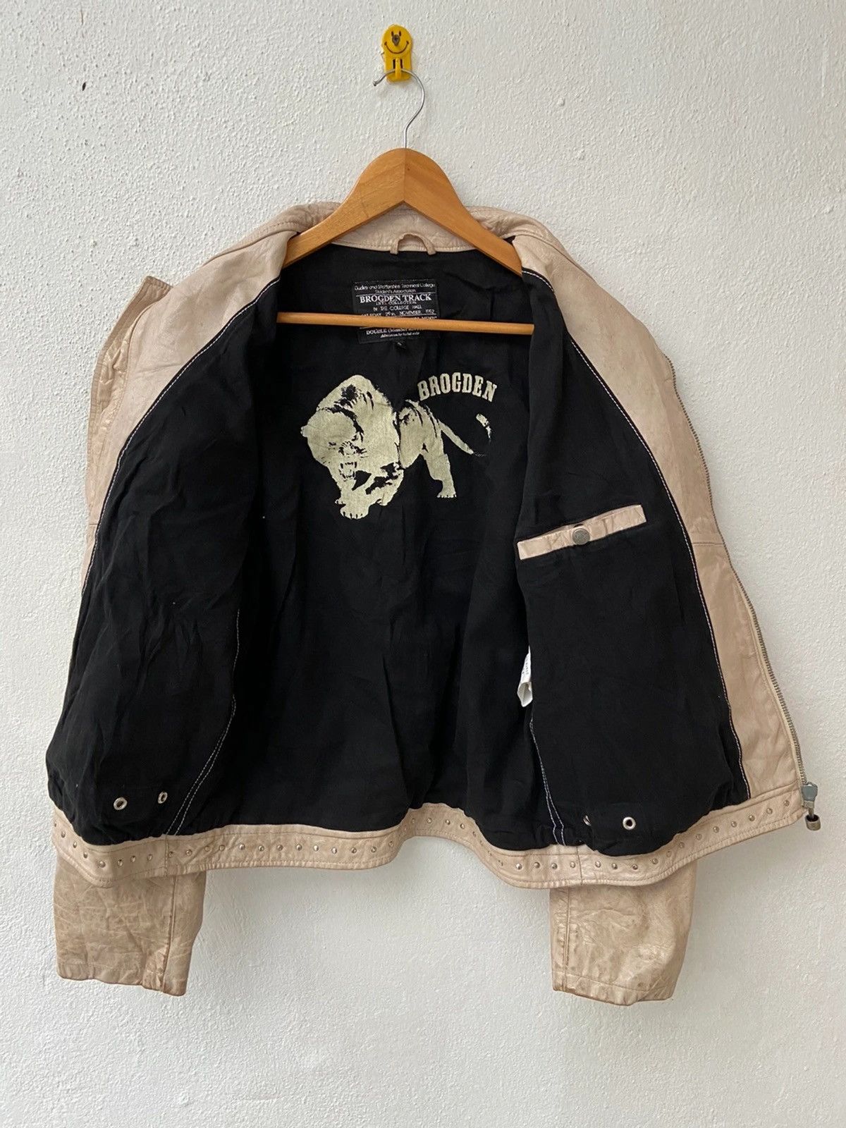 Genuine Leather Vintage Brogden Snake studded leather jacket Size US M / EU 48-50 / 2 - 10 Thumbnail