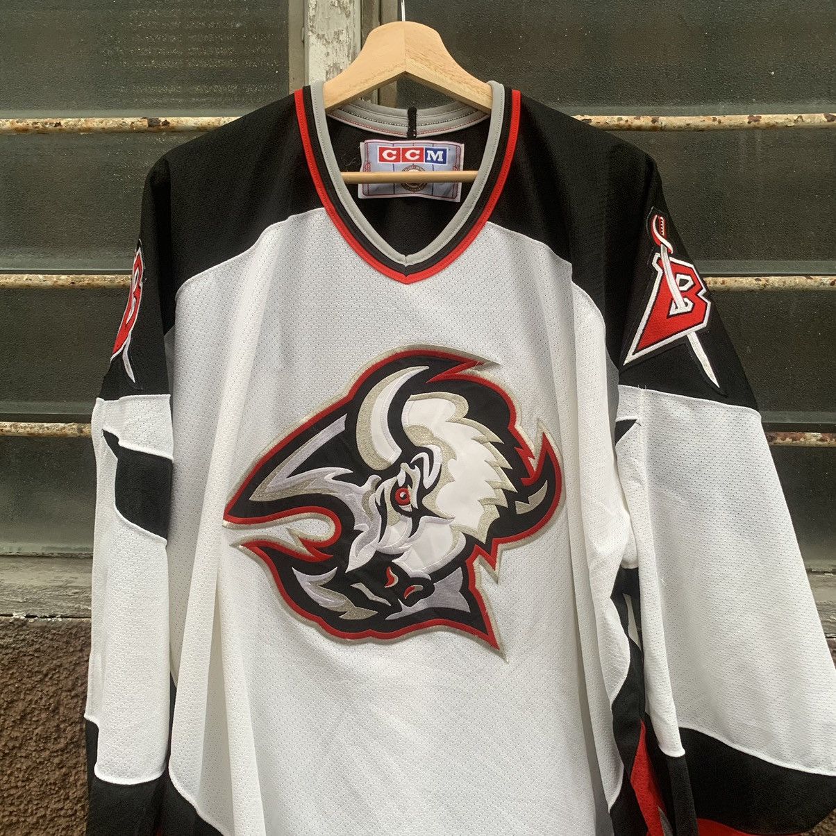 Ccm × NHL × Vintage 💥 CYBER WEEK 💥 Vintage CCM Air Knit Jersey NHL Hockey Size US XXL / EU 58 / 5 - 2 Thumbnail