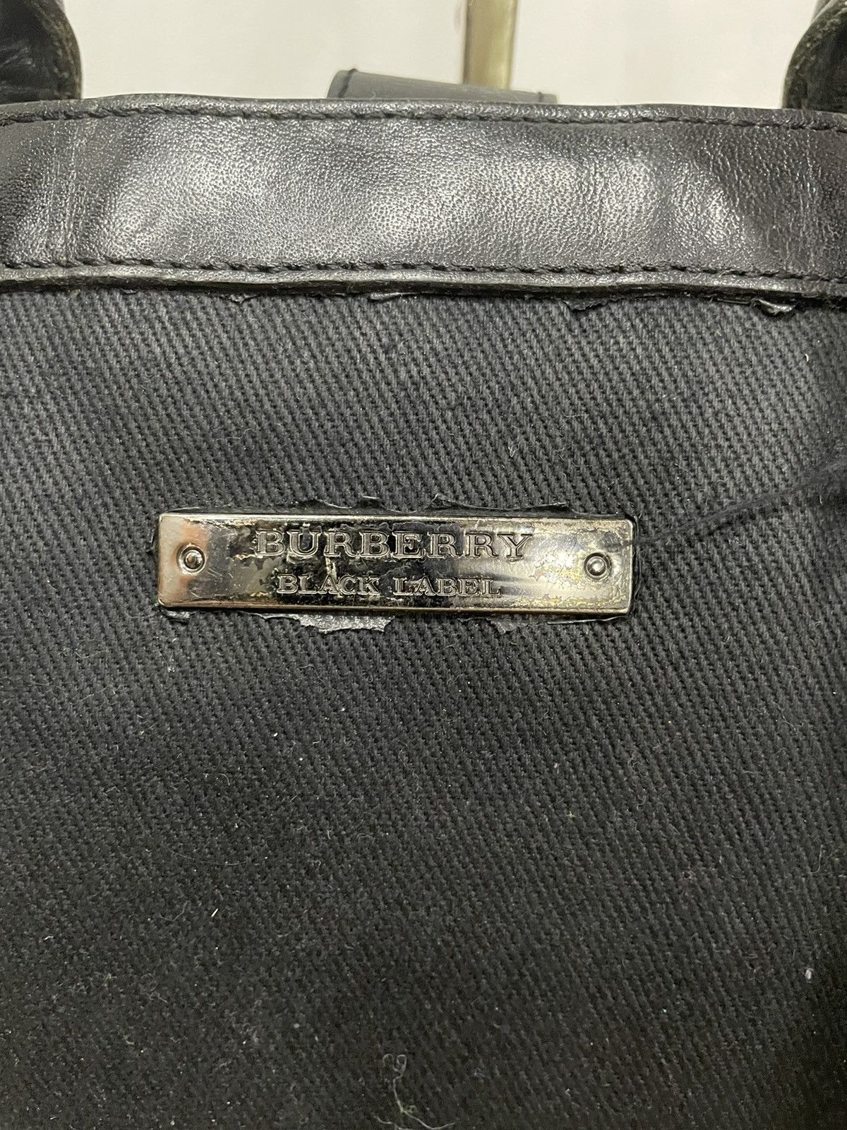 Burberry Authentic BURBERRY Blavk Label Two Way Bag Size ONE SIZE - 8 Thumbnail