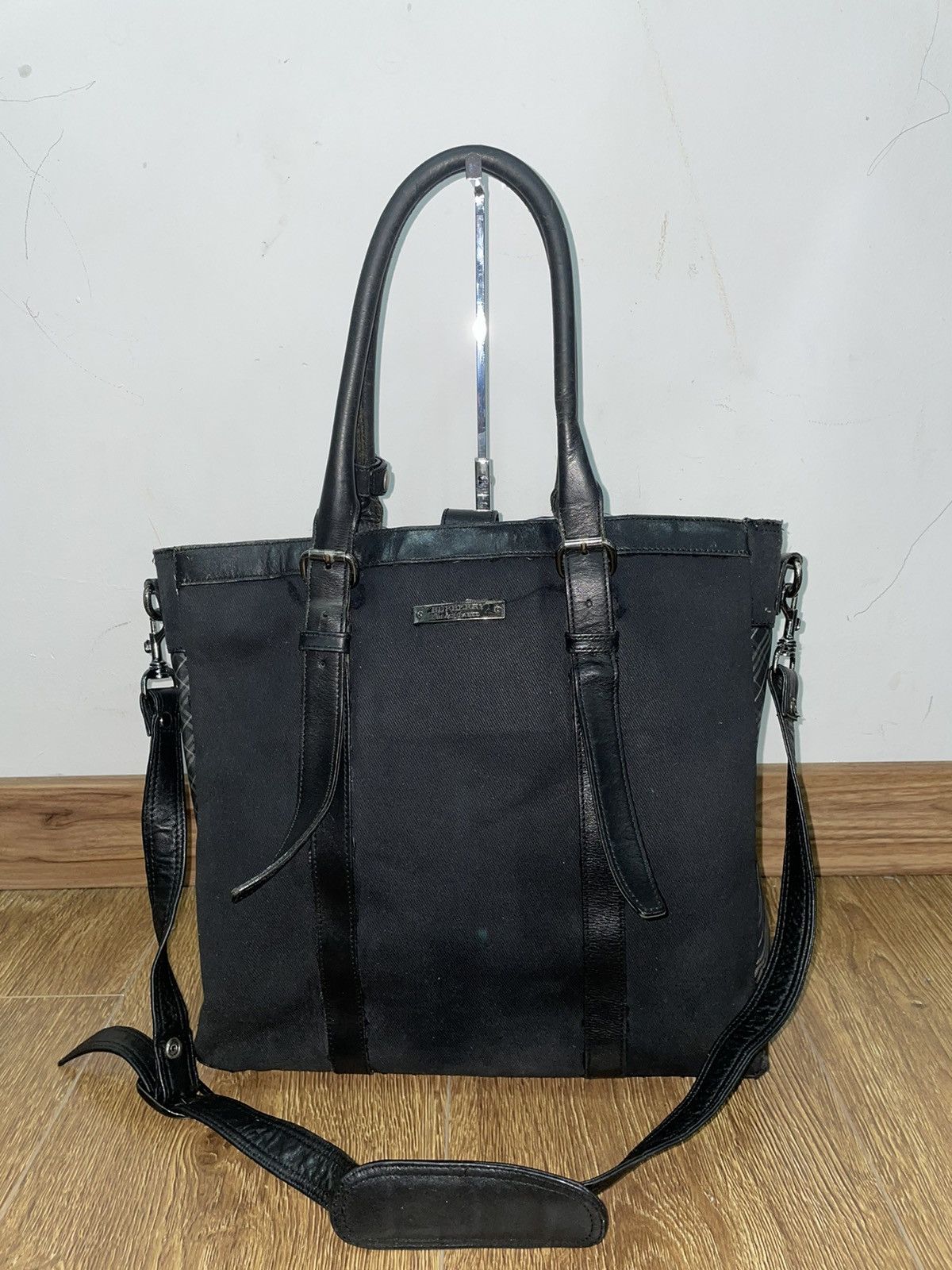 Burberry Authentic BURBERRY Blavk Label Two Way Bag Size ONE SIZE - 2 Thumbnail