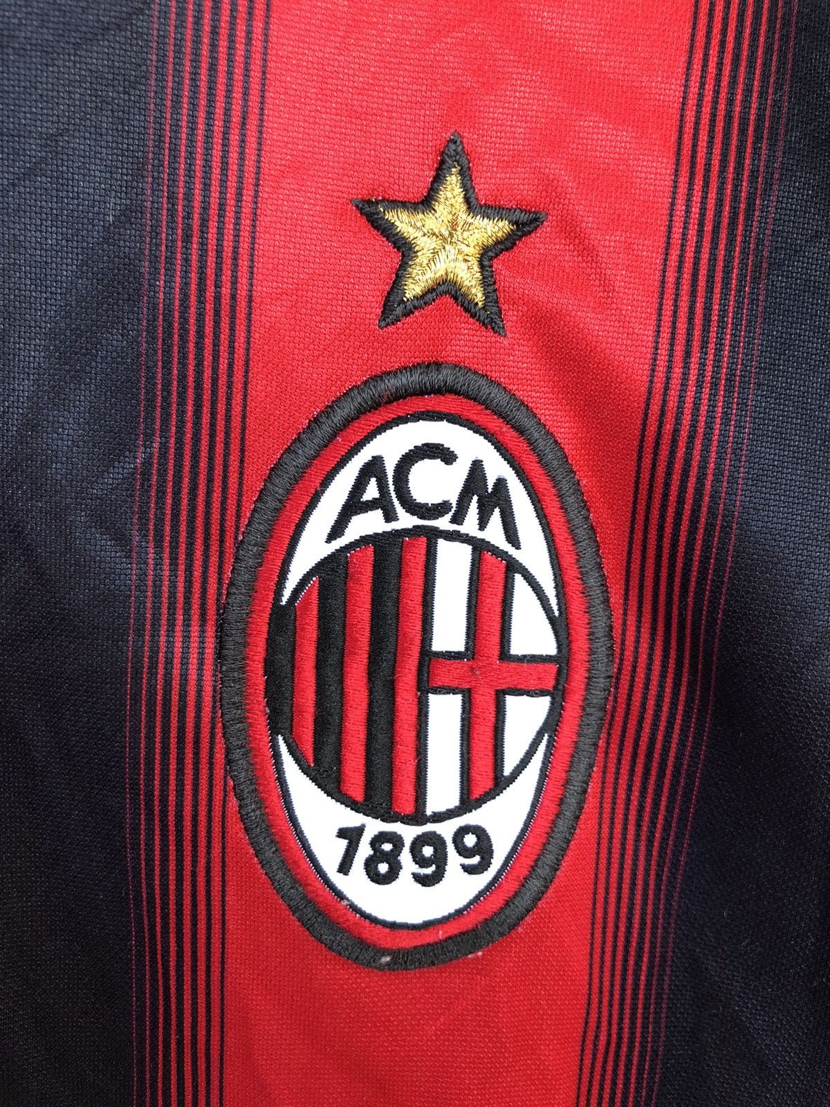 Adidas RARE🔥2005 AC Milan Adidas Home Jersey #Kaka Size US L / EU 52-54 / 3 - 6 Thumbnail