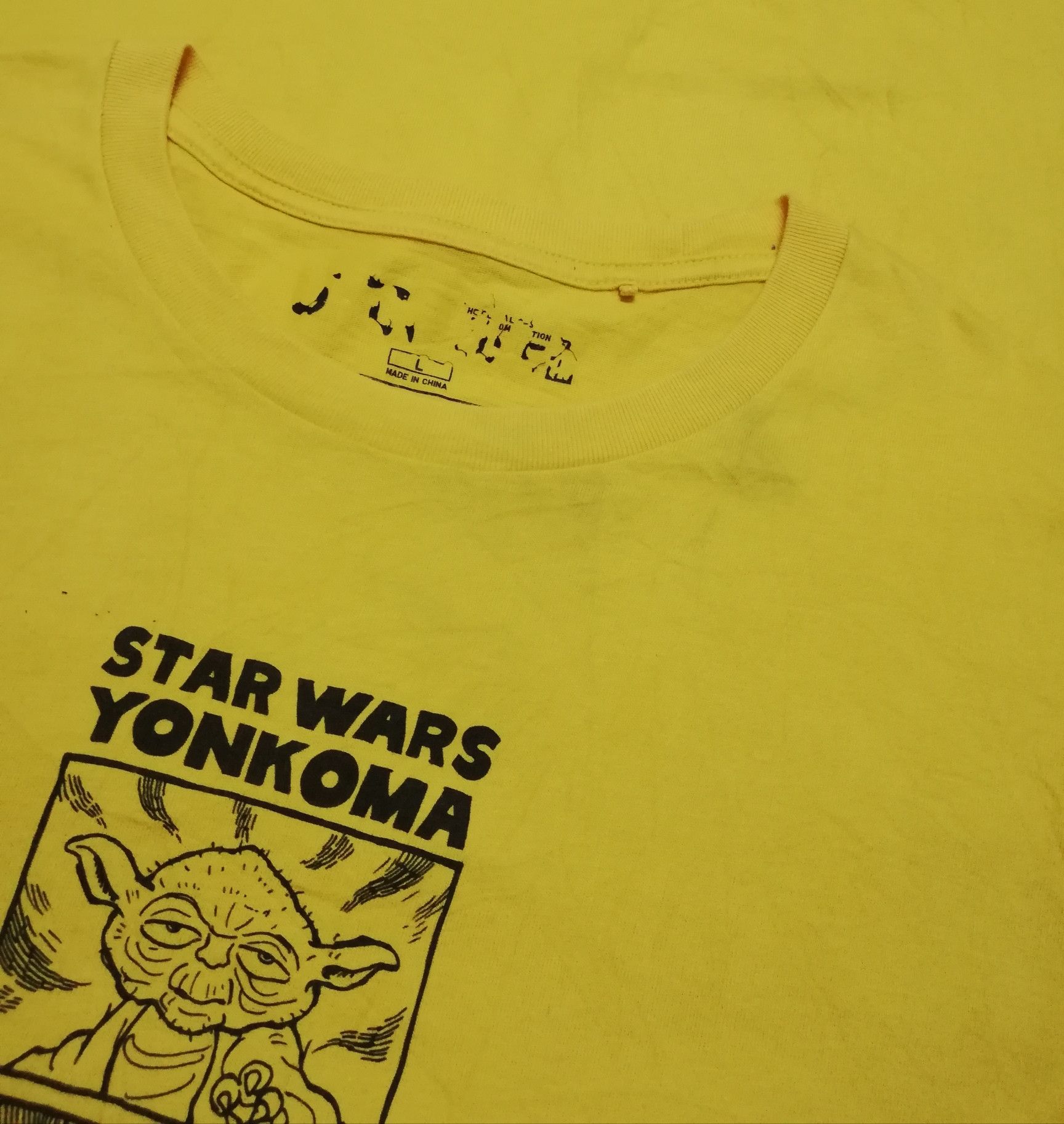 Star Wars Star Wars Yonkoma 2015 UTGP Shirts Large Yellow Colour Size US L / EU 52-54 / 3 - 7 Thumbnail