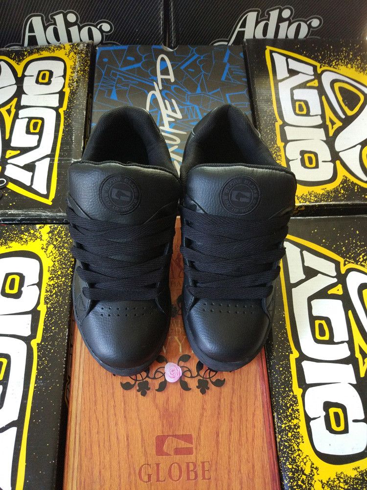 Globe Focus BTS classic, rare model early