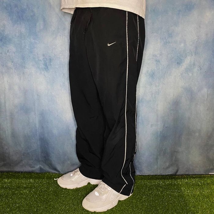 Nike Vintage Nike Sweatpants Black White Swoosh Grey Tag Y2K