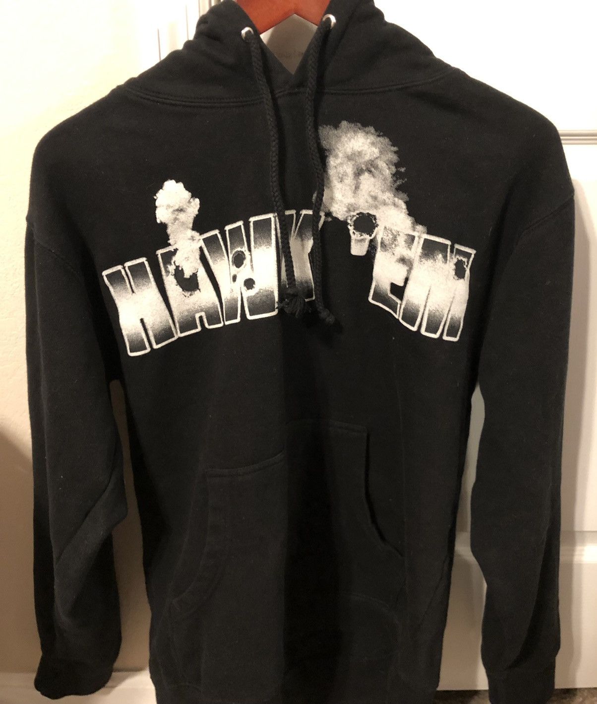 XL VLone pop smoke hawk em’ store hoodie