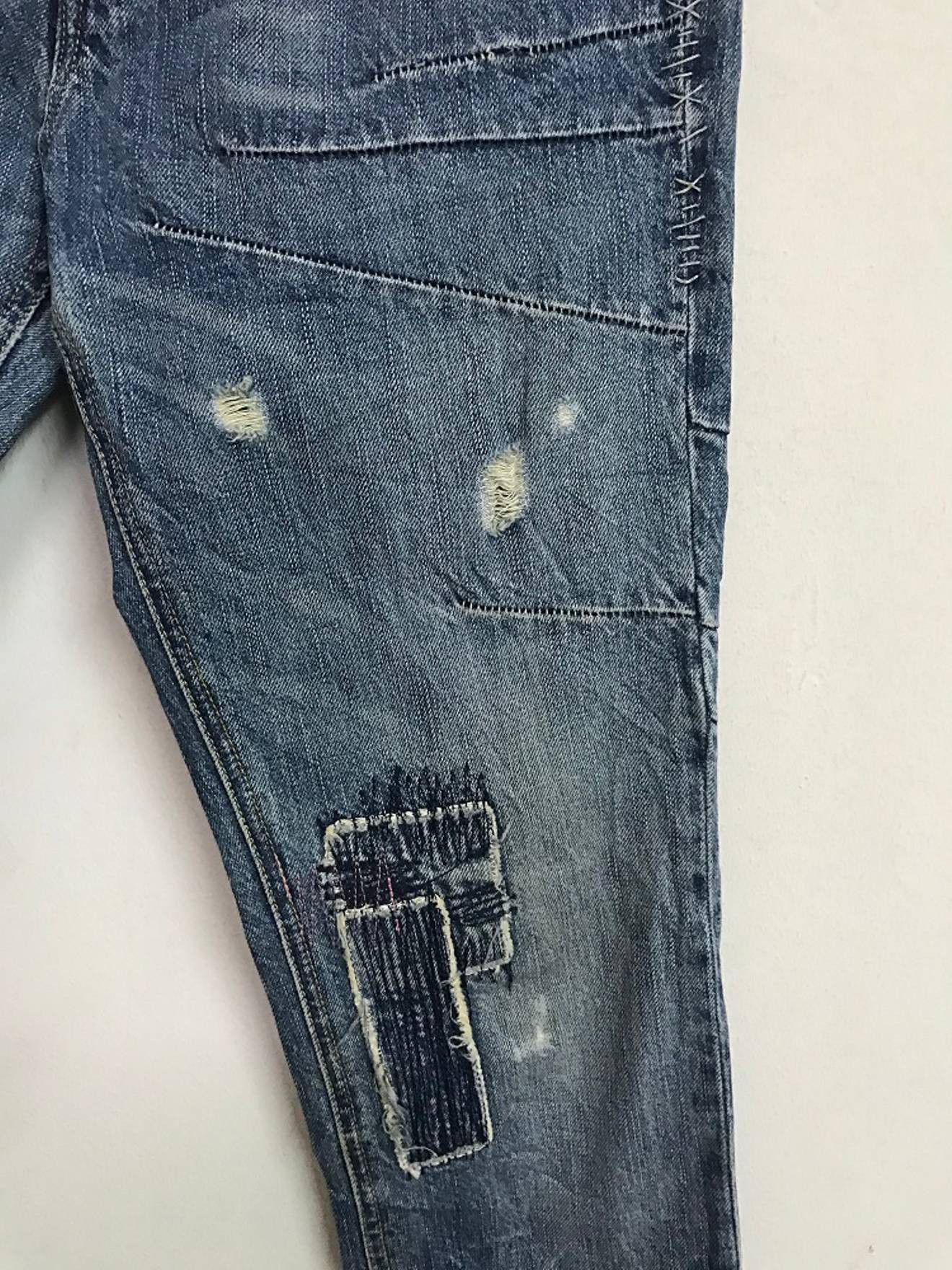 Vintage BISON Japan Rips Patchwork Exposed Stitching Denim Jeans Size US 31 - 8 Thumbnail