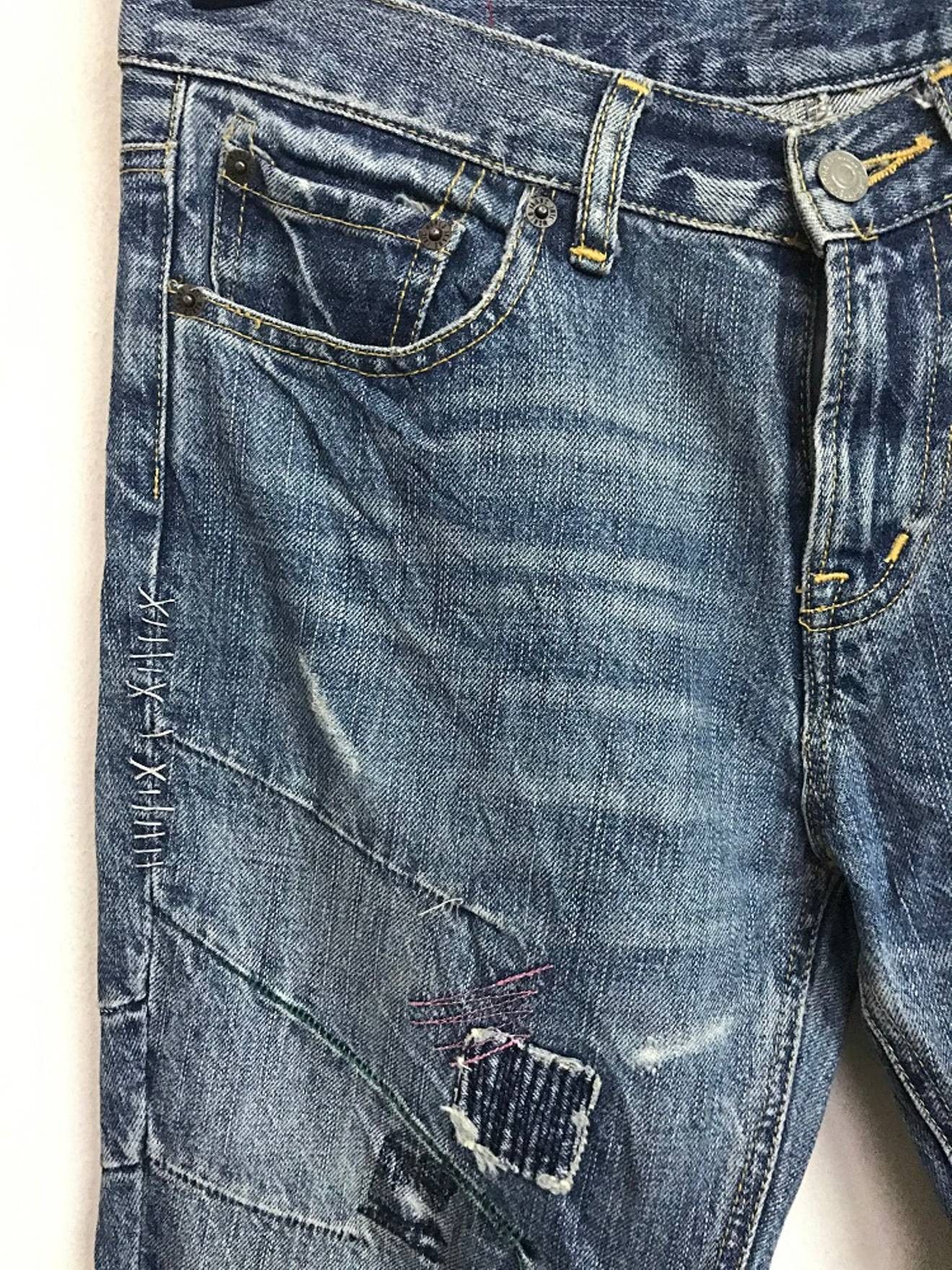 Vintage BISON Japan Rips Patchwork Exposed Stitching Denim Jeans Size US 31 - 2 Thumbnail