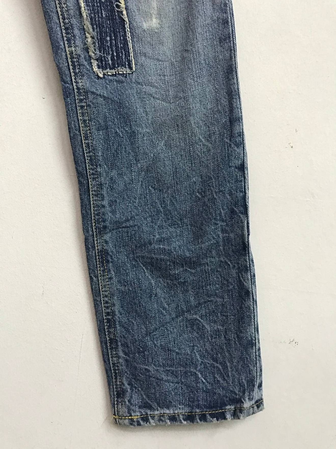 Vintage BISON Japan Rips Patchwork Exposed Stitching Denim Jeans Size US 31 - 9 Thumbnail
