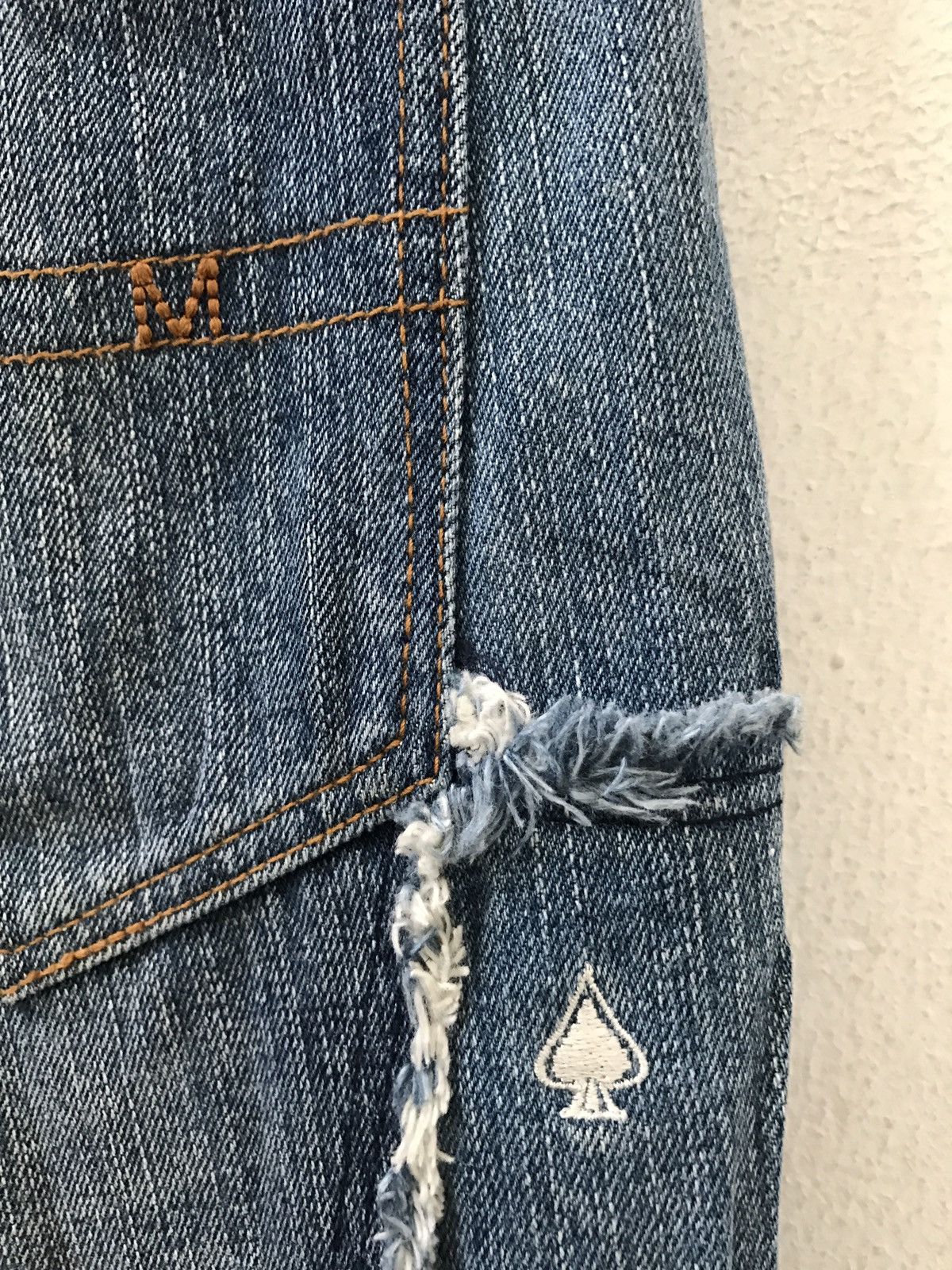 Vintage Japanese Designer MC DIVISION Cut Out Raw Edge Denim Jeans Size US 31 - 12 Thumbnail