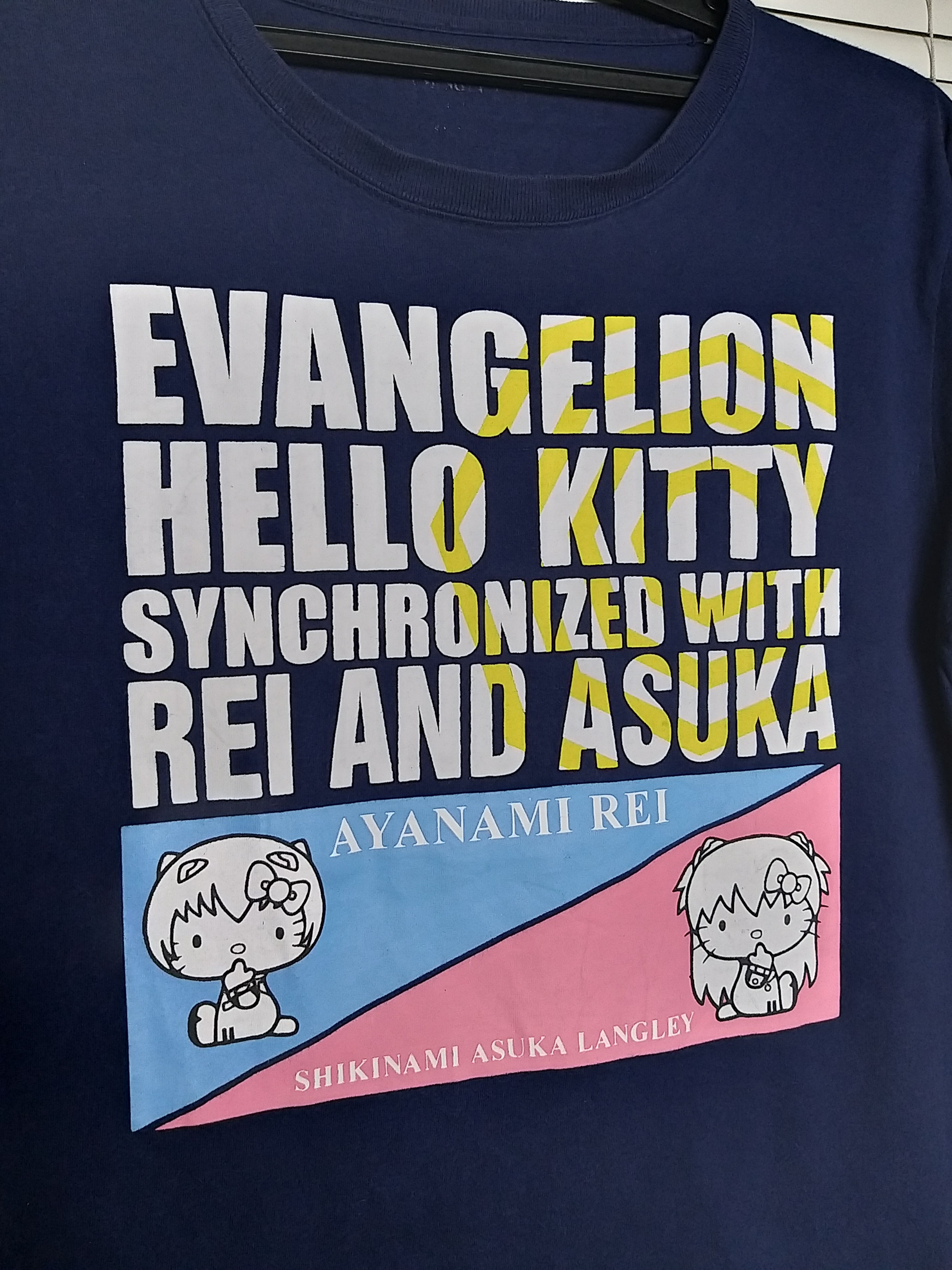 Anime JAPANESE ANIME EVANGELION REI&ASUKA X HELLO KITTY T SHIRT Size US S / EU 44-46 / 1 - 3 Thumbnail