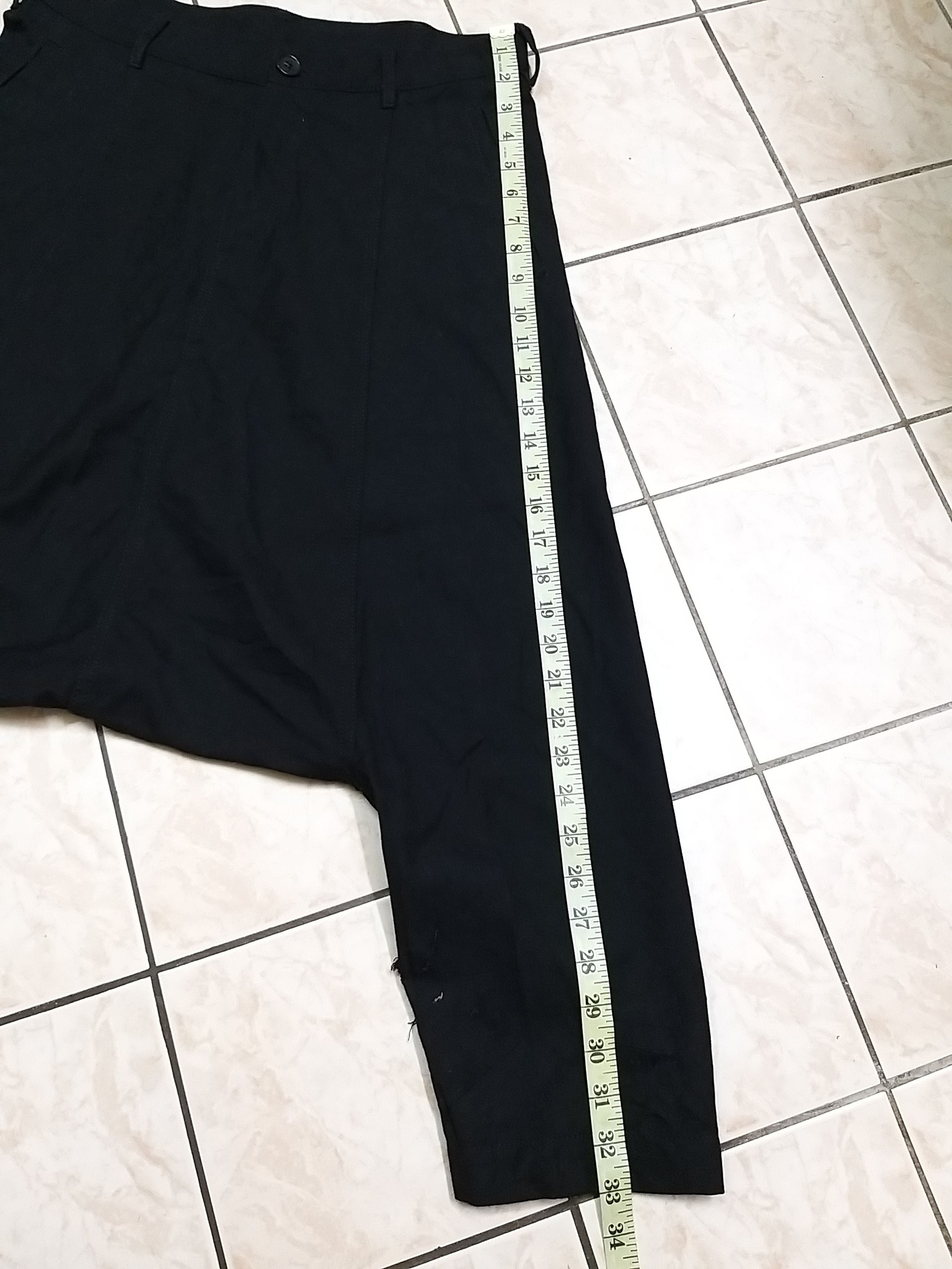 Comme des Garcons CDG SHIRT Black Drop-Crotch Wool Shorts Size US 32 / EU 48 - 8 Thumbnail