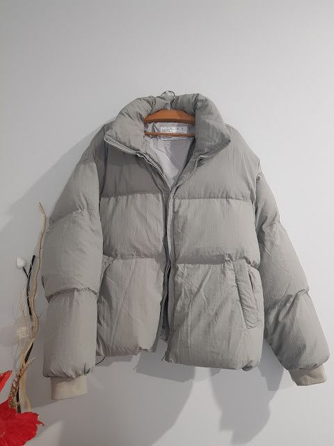 Cold laundry hot sale grey puffer