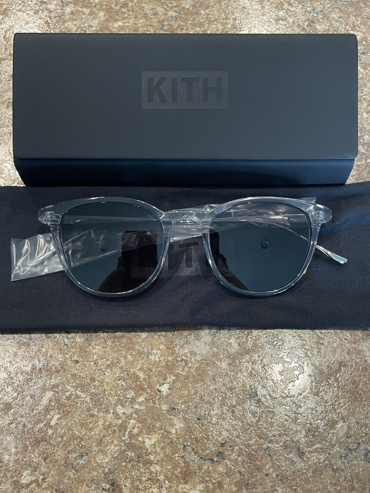 Kith for Modo Georgica Sunglasses小物 - 小物