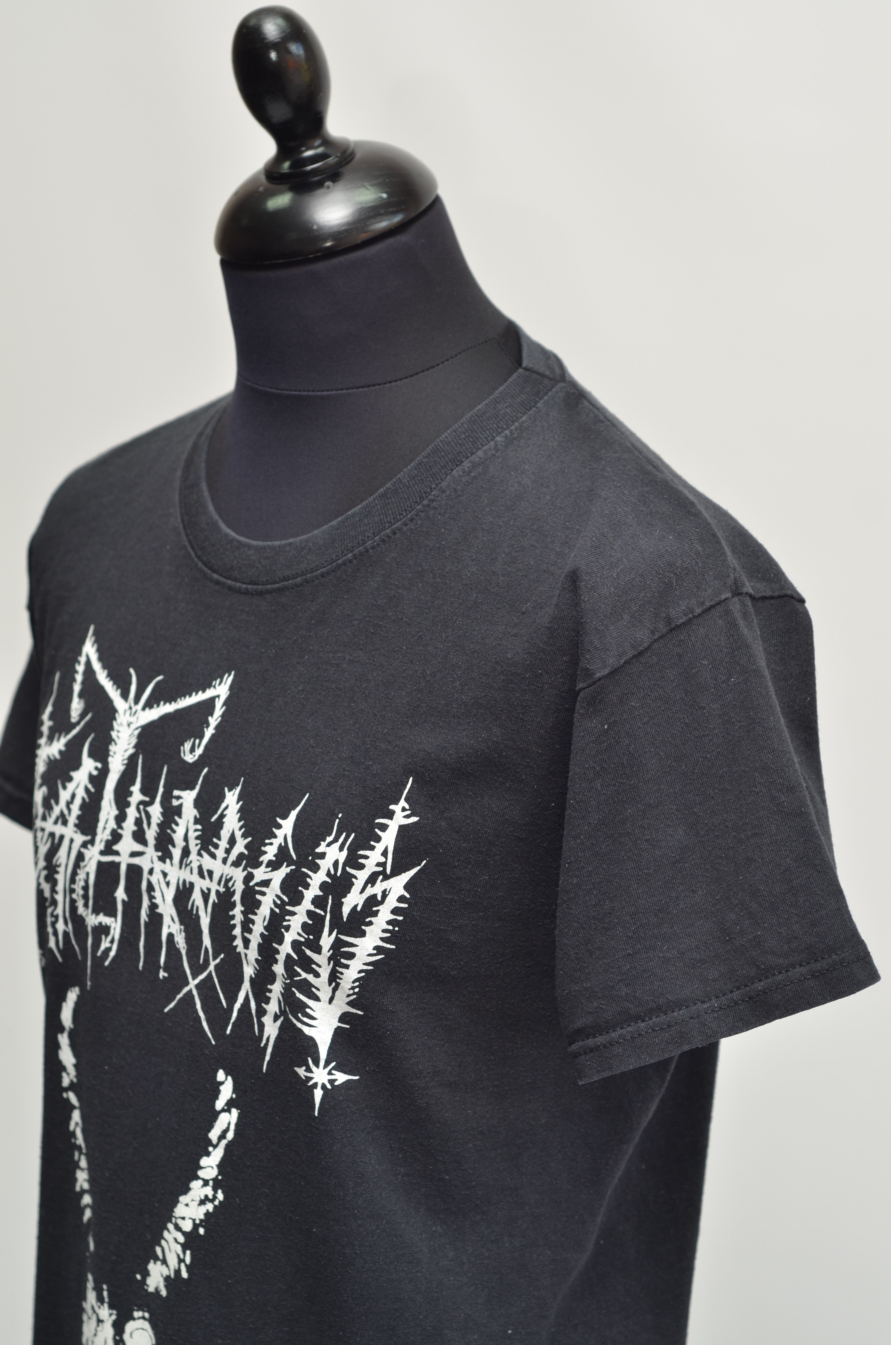 Band Tees × Vintage KATHARSIS 666 Vintage Retro Cotton Logo Tee Shirt Size US L / EU 52-54 / 3 - 7 Thumbnail