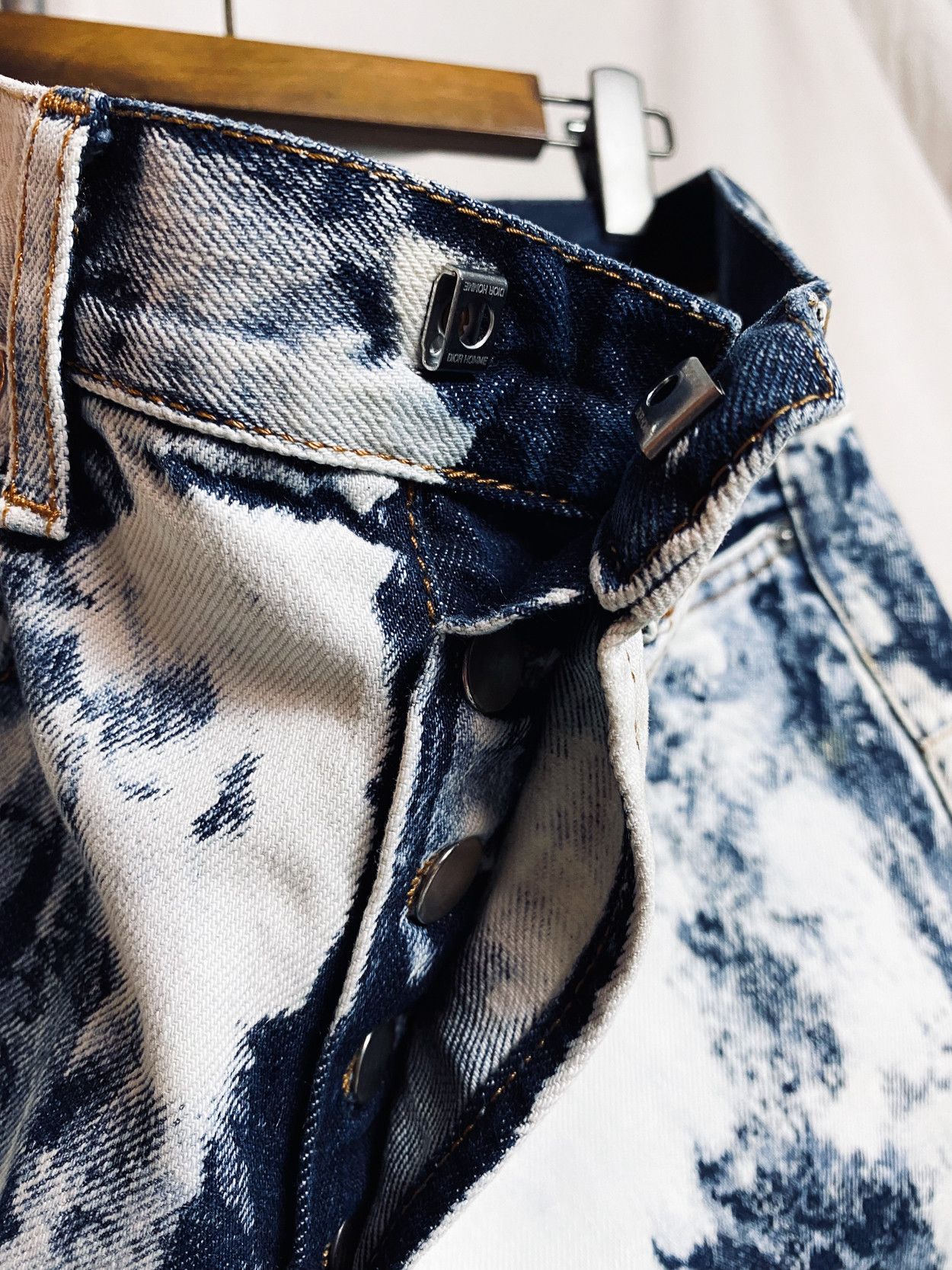Dior DIOR HOMME Acid Wash Jeans Size US 30 / EU 46 - 6 Thumbnail