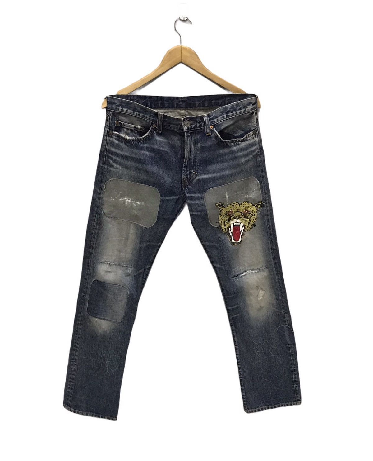 Japanese Brand Vintage RNA Inc. patchwork distressed denim Size US 32 / EU 48 - 1 Thumbnail
