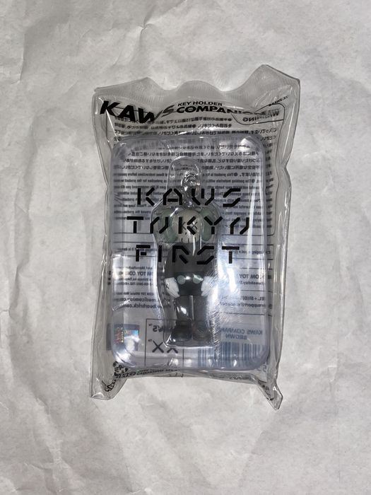 KAWS Tokyo First Companion Keychains (2021) - € 25,00 - Vendora