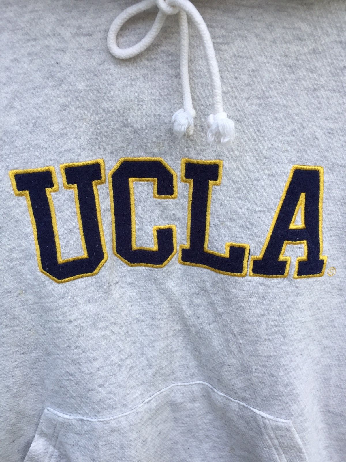 Vintage Vintage UCLA Big Logo Hoodie Size US M / EU 48-50 / 2 - 6 Thumbnail