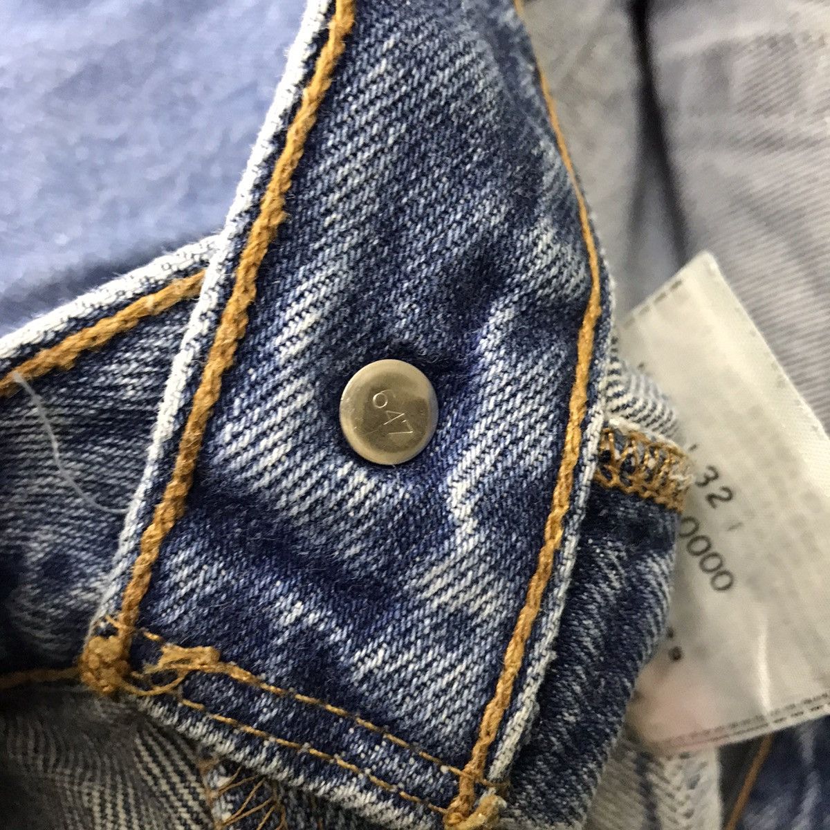 Levi's Vintage 90s Levis 501xx Denim Lightwash Nice Faded 42x41 Size US 42 / EU 58 - 24 Thumbnail