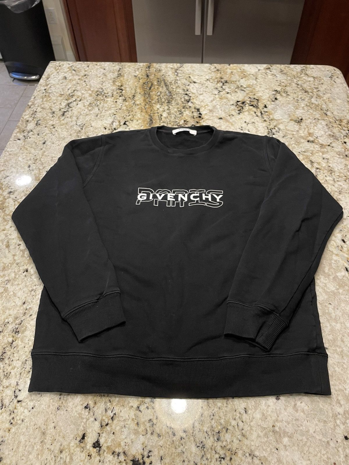 Givenchy Givenchy Crewneck “Paris” Size US S / EU 44-46 / 1 - 1 Thumbnail