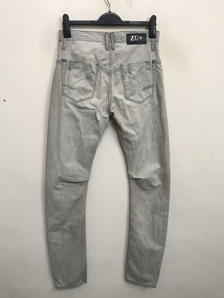 Vintage Zu Elements Distressed Curved Legs Tight fit Size US 30 / EU 46 - 14 Thumbnail
