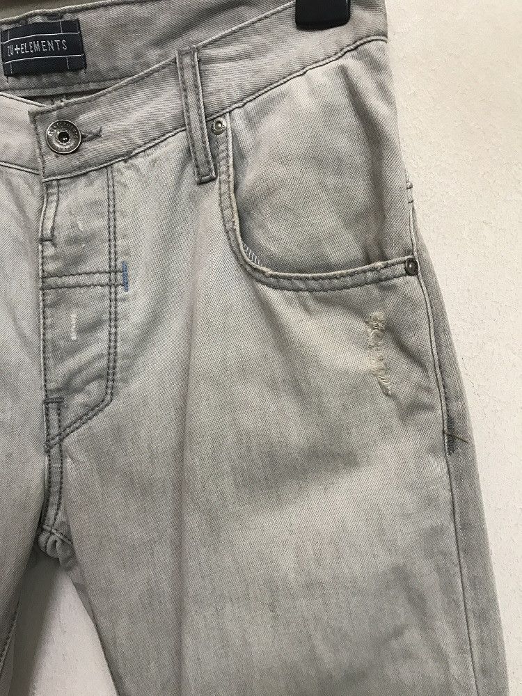 Vintage Zu Elements Distressed Curved Legs Tight fit Size US 30 / EU 46 - 3 Thumbnail