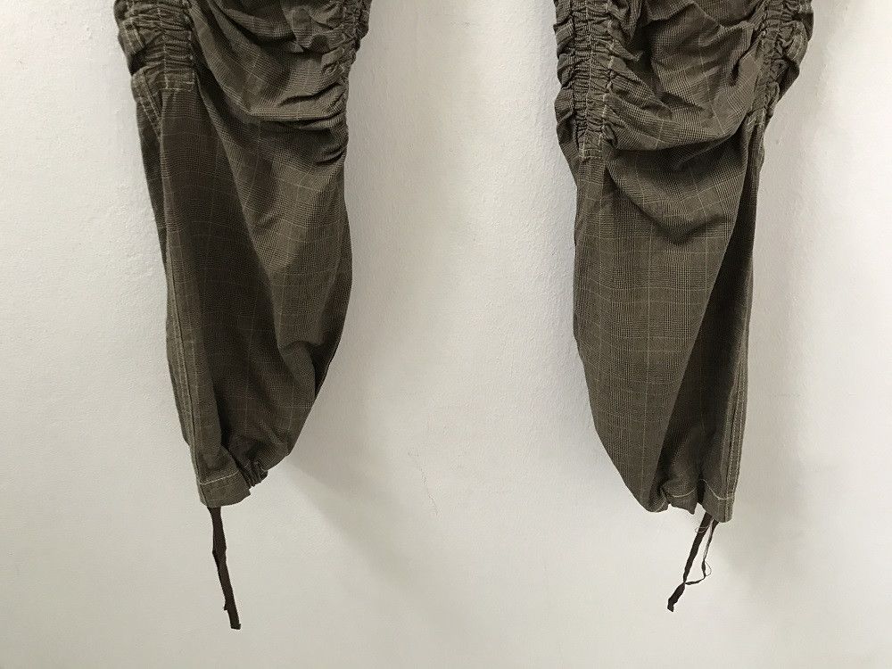 Vintage BOY'S ROOM Japan Wrinkle Leg Checks Cargo Trouser Pant Size US 30 / EU 46 - 5 Thumbnail