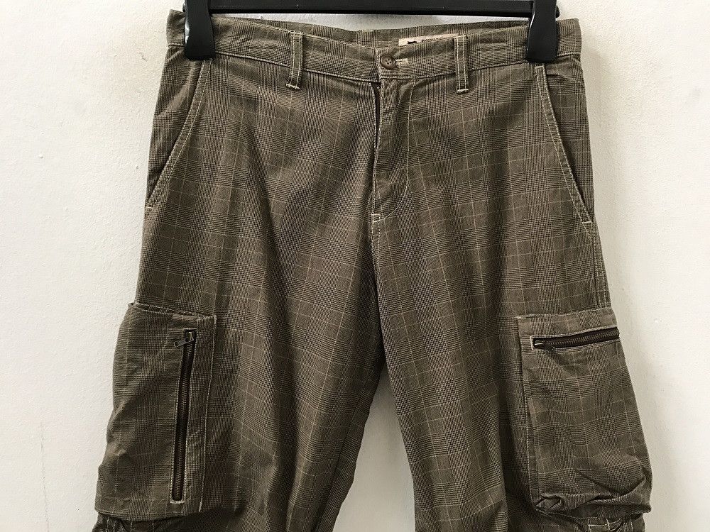 Vintage BOY'S ROOM Japan Wrinkle Leg Checks Cargo Trouser Pant Size US 30 / EU 46 - 3 Thumbnail