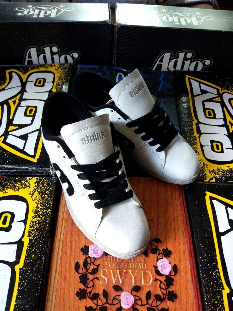 Etnies × Vintage Etnies Santiago - vintage model early 2000s Size US 9 / EU 42 - 6 Thumbnail