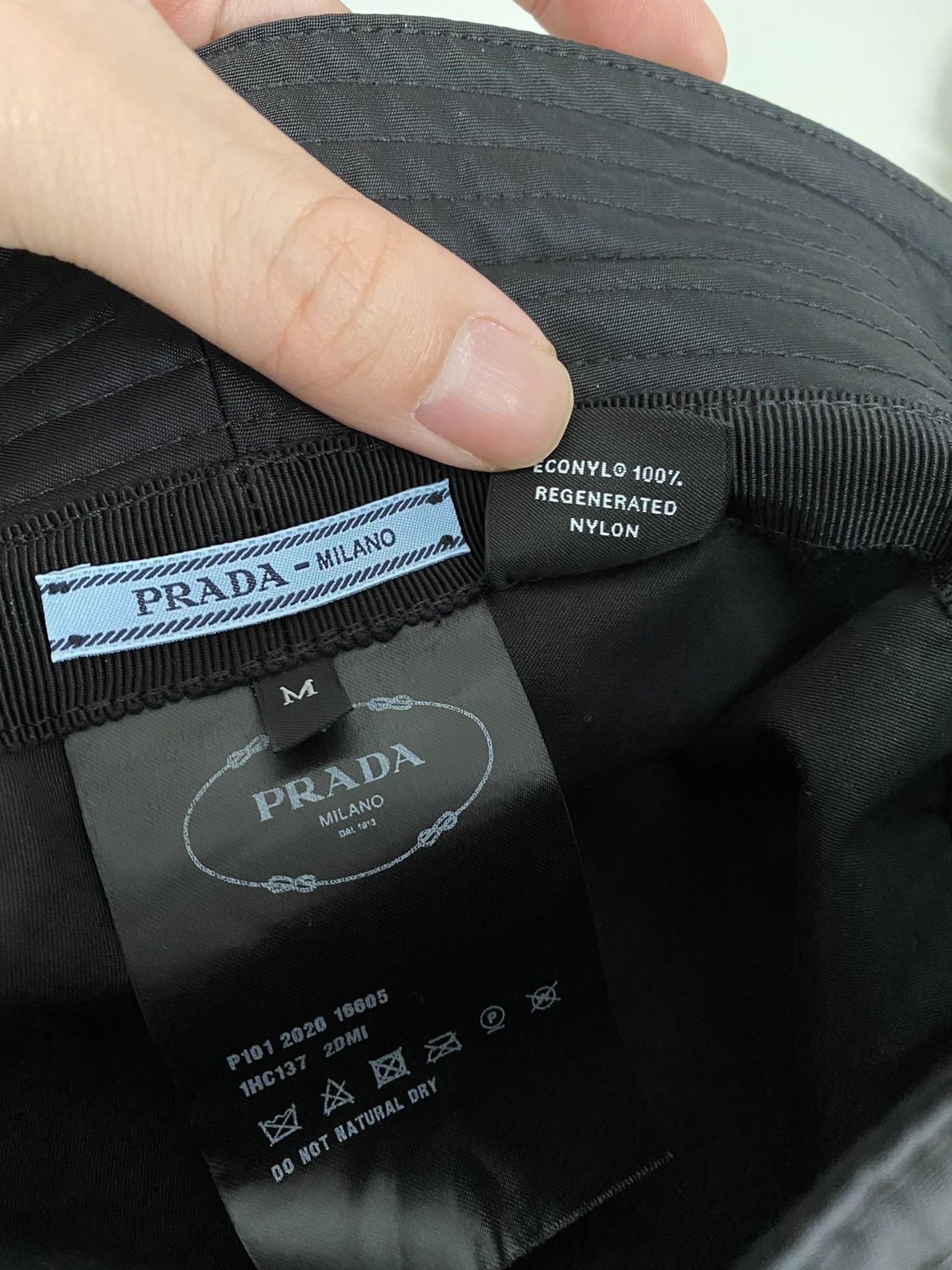 Prada Prada Logo Re-Nylon Black Bucket Hat Size ONE SIZE - 5 Thumbnail